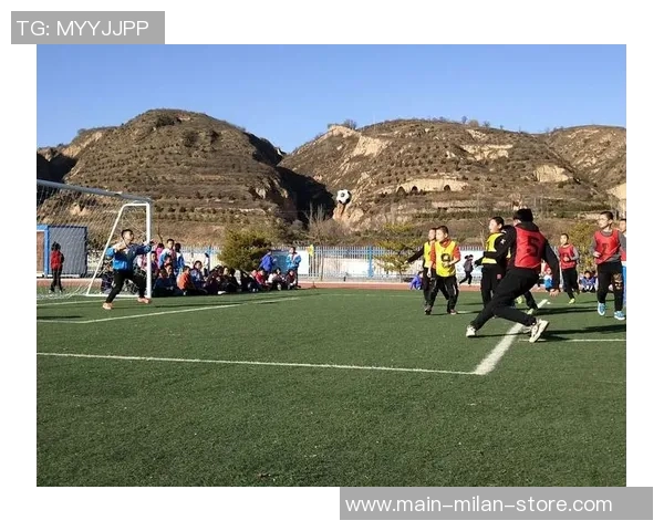 鲁能足校足球之夜盛典点燃激情助力青少年足球梦想腾飞